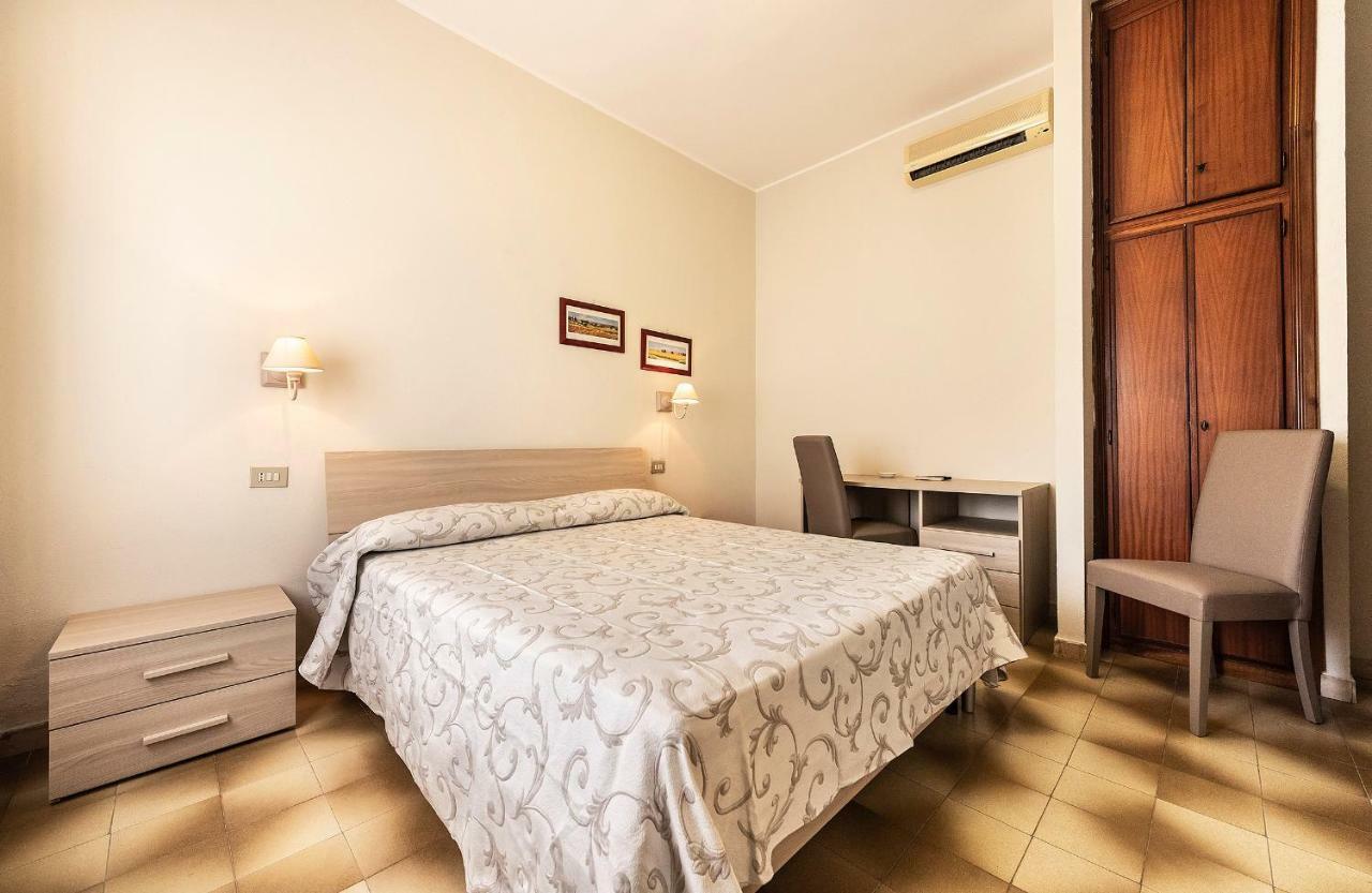 Hotel Aurelia Tarquinia Kültér fotó