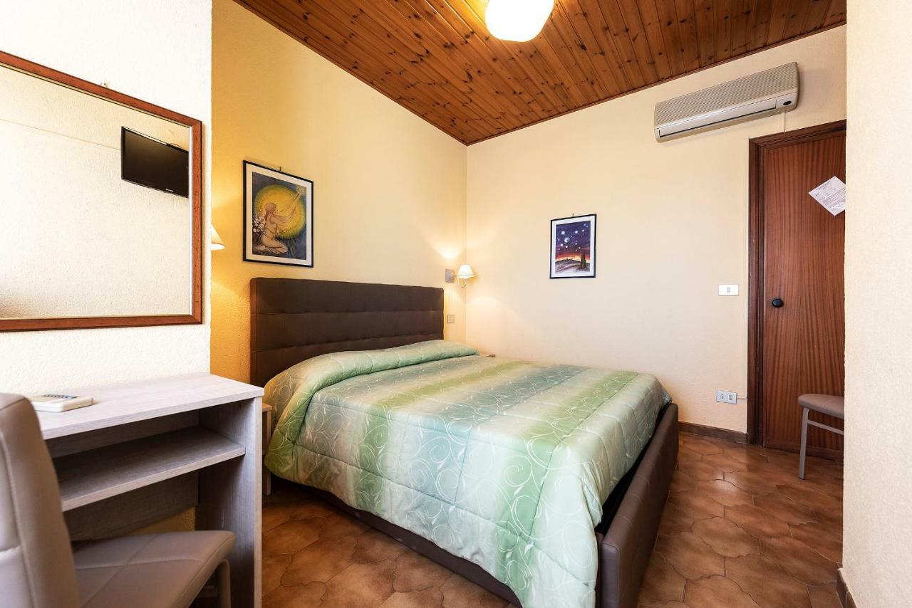 Hotel Aurelia Tarquinia Kültér fotó