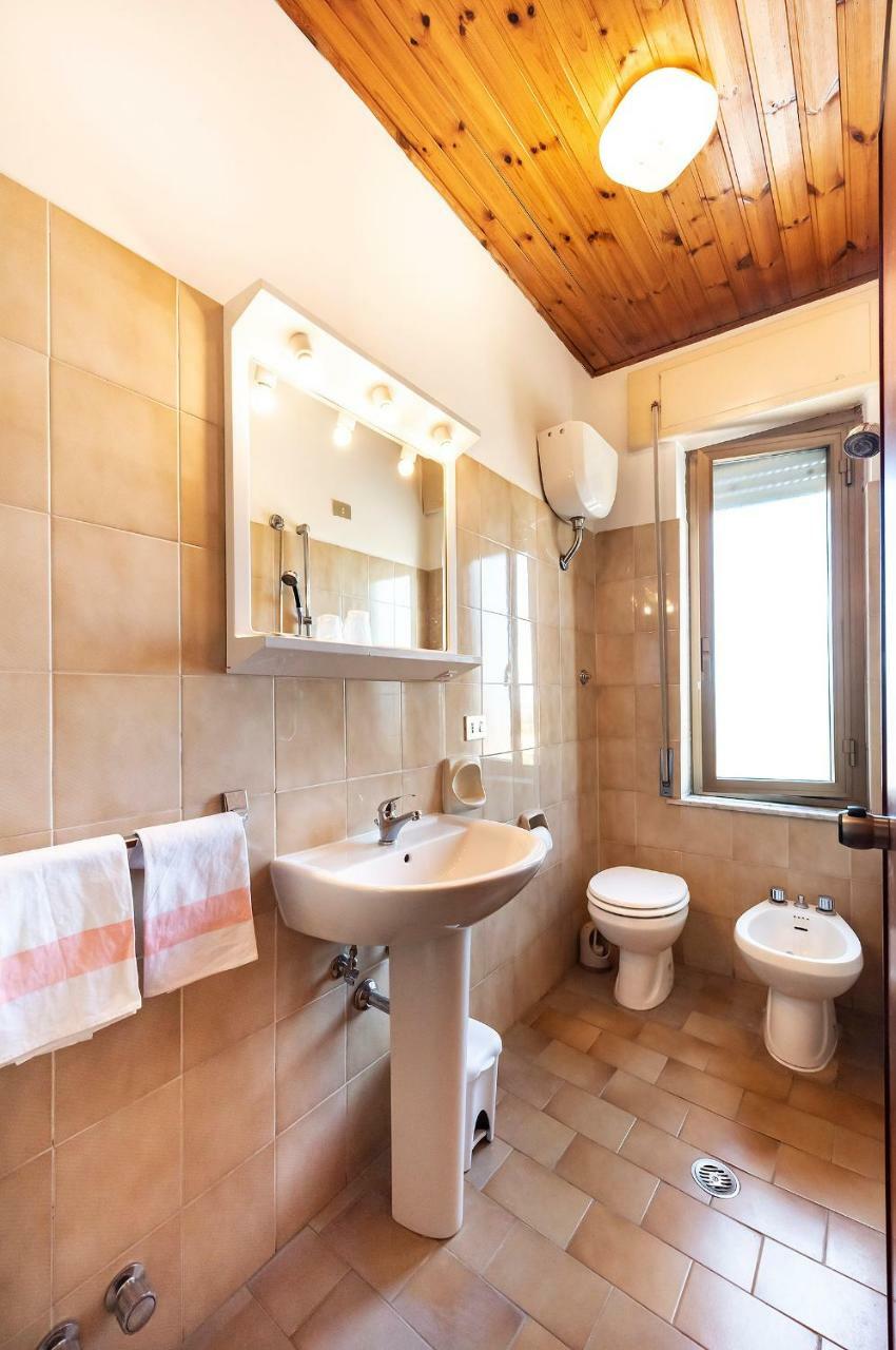 Hotel Aurelia Tarquinia Kültér fotó